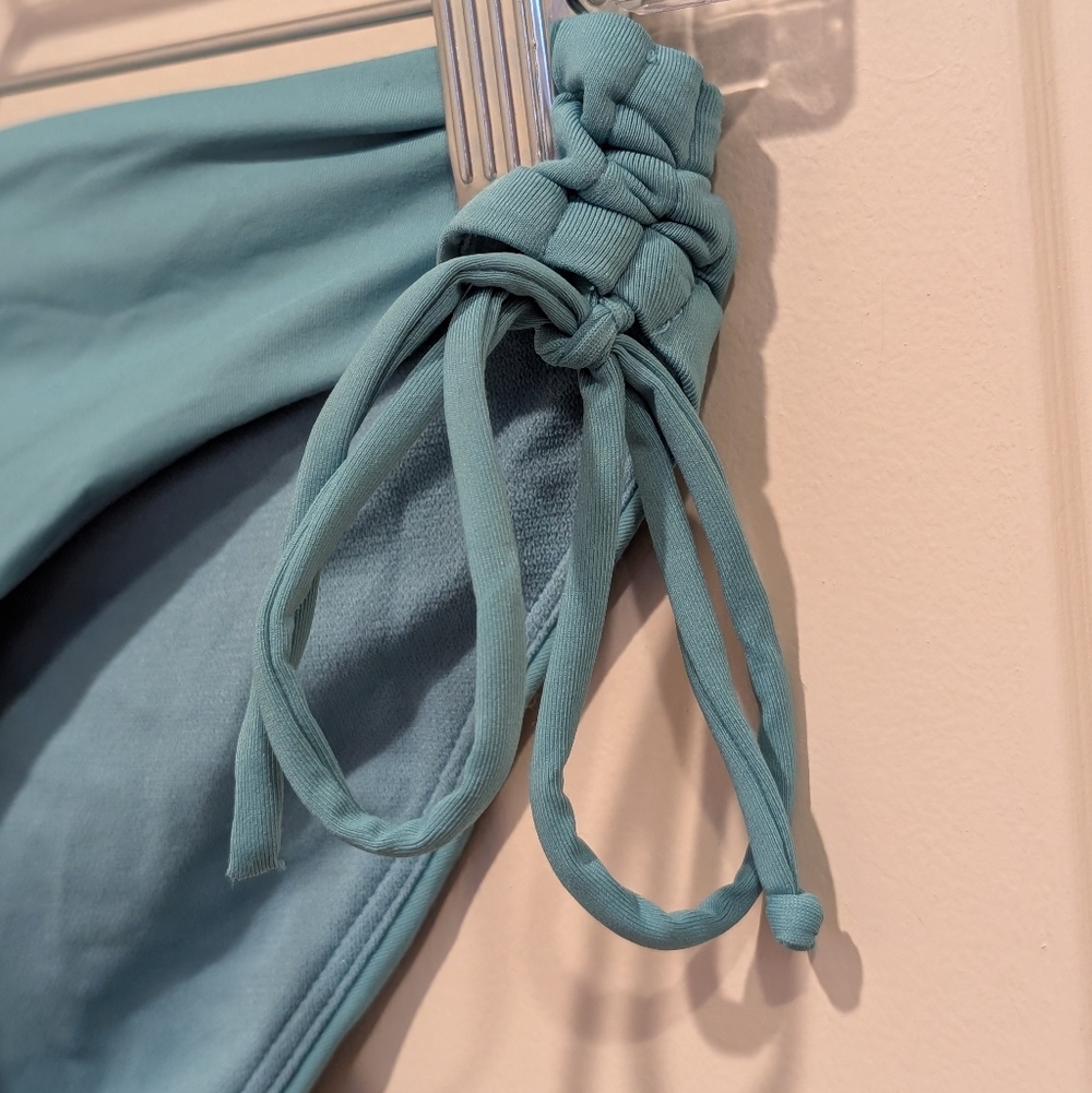 Roxy Light Blue Side-Tie Bikini Bottoms Size XS - Picture 4 of 7